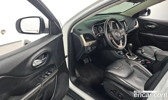 Jeep Cherokee 2015 2.4 автомат (гидро), миниатюра 12