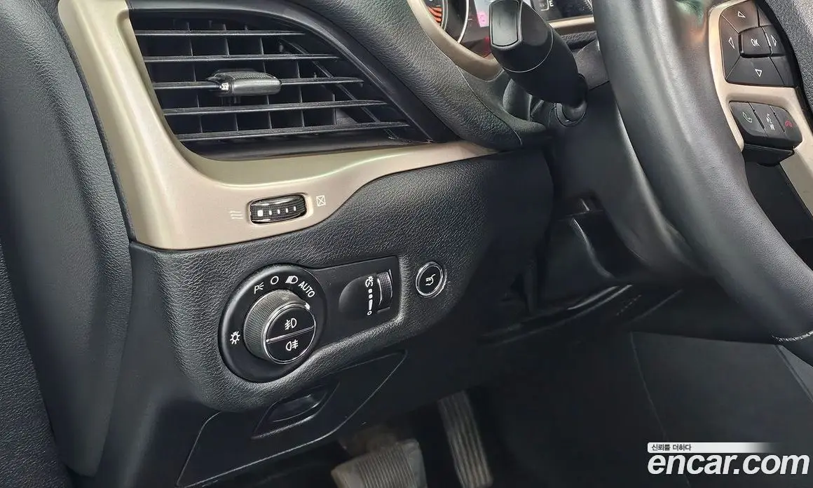 Jeep Cherokee 2015 2.4 автомат (гидро), фото 22