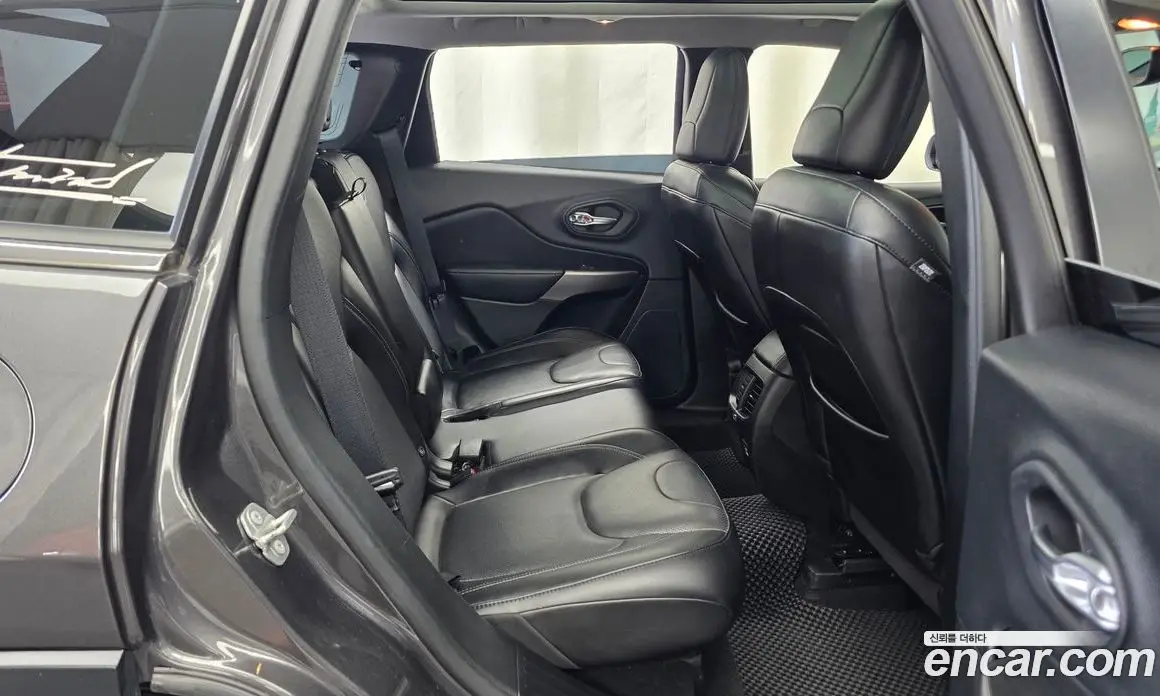 Jeep Cherokee 2021 2.4 автомат (гидро), фото 18