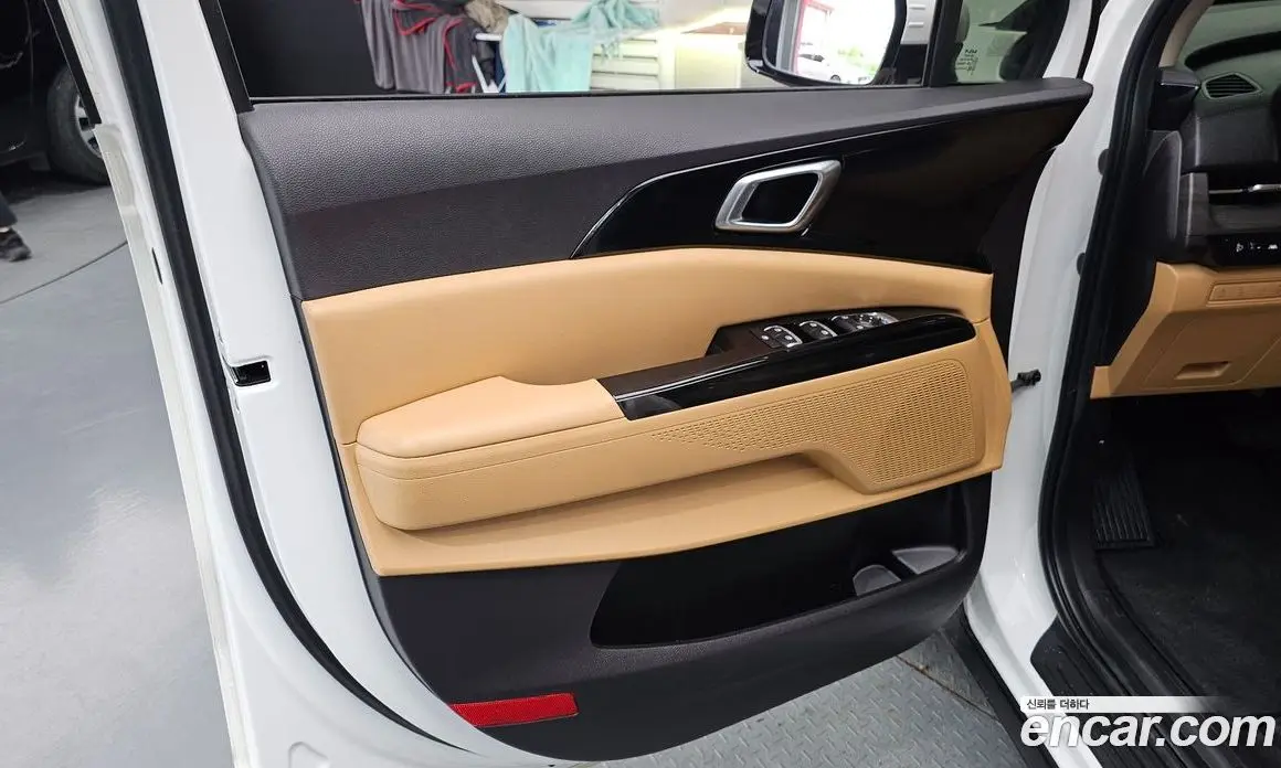 Kia Carnival 2022 2.2 автомат (гидро), фото 14