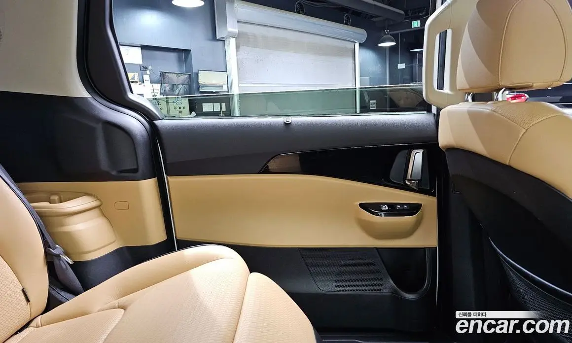 Kia Carnival 2022 2.2 автомат (гидро), фото 15