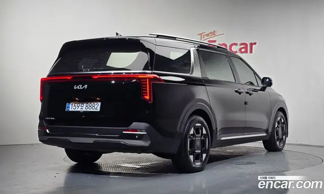 Kia Carnival 2024 2.2 автомат (гидро), миниатюра 2