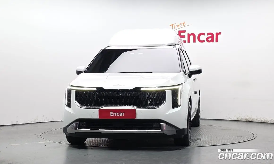 Kia Carnival 2024 1.6 автомат (гидро), фото 3