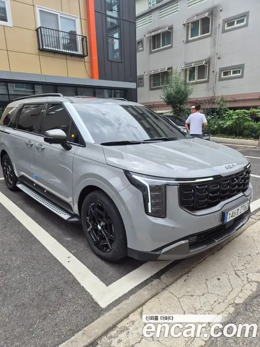 Kia Carnival 2026 1.6 автомат (гидро), фото 3