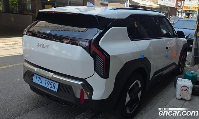 Kia EV3 2026 автомат (гидро), миниатюра 2