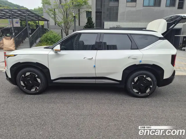 Kia EV5 2026 автомат (гидро), миниатюра 4