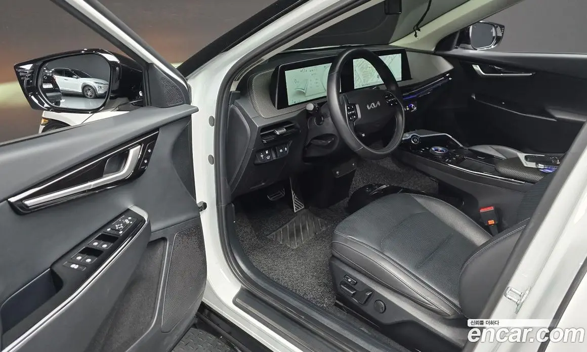 Kia EV6 2024 0.1 автомат (гидро), фото 12