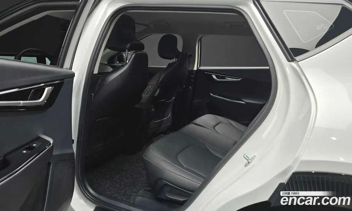 Kia EV6 2024 0.1 автомат (гидро), фото 16