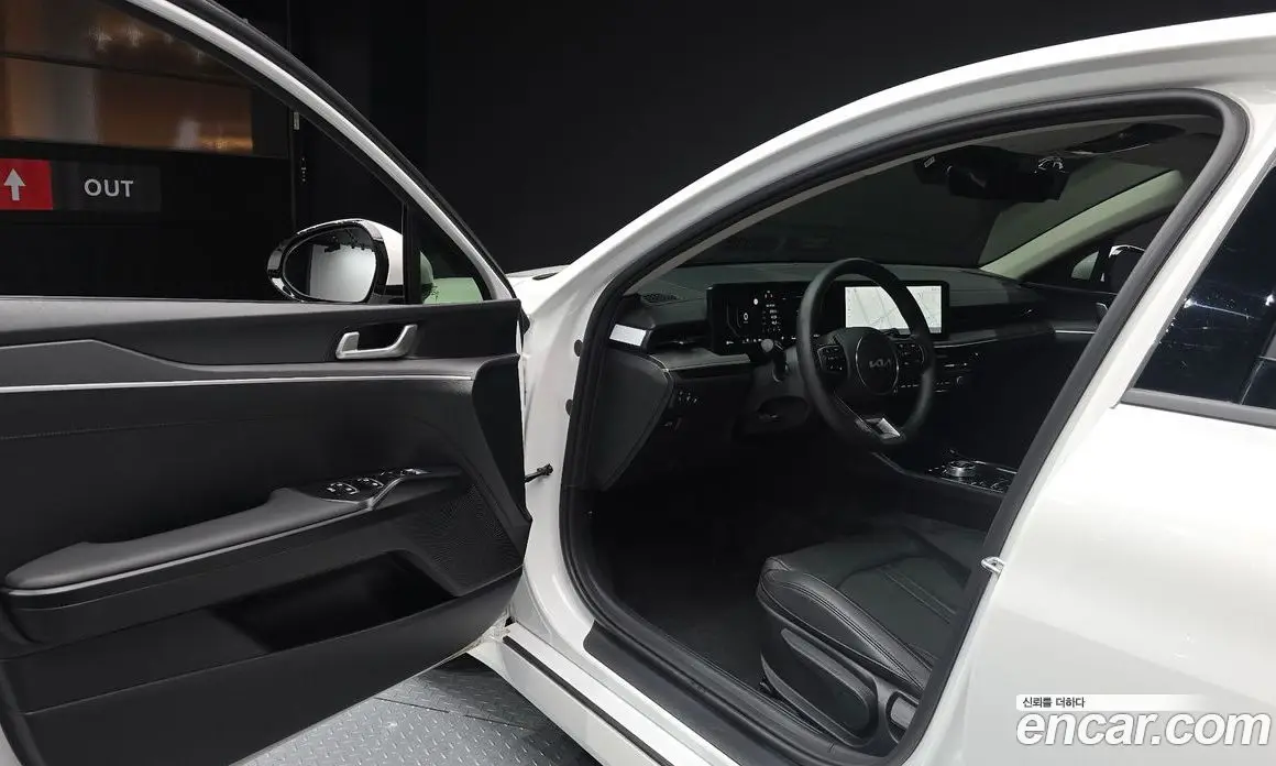 Kia K5 (Optima) 2023 2.0 автомат (гидро), фото 10