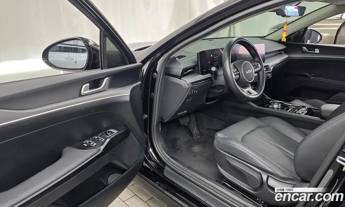 Kia K5 (Optima) 2024 2.0 автомат (гидро), фото 13