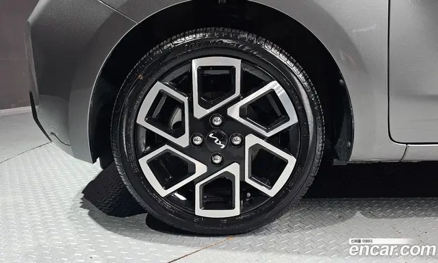 Kia Ray 2024 1.0 автомат (гидро), миниатюра 4