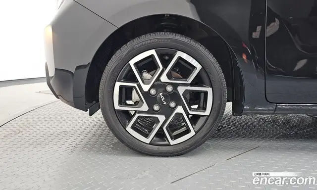 Kia Ray 2024 1.0 автомат (гидро), миниатюра 5