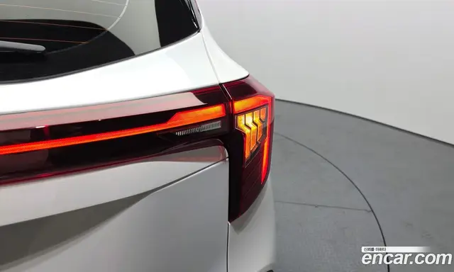 Kia Seltos 2023 1.6 автомат (гидро), миниатюра 9
