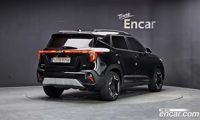 Kia Seltos 2023 1.6 автомат (гидро), миниатюра 2