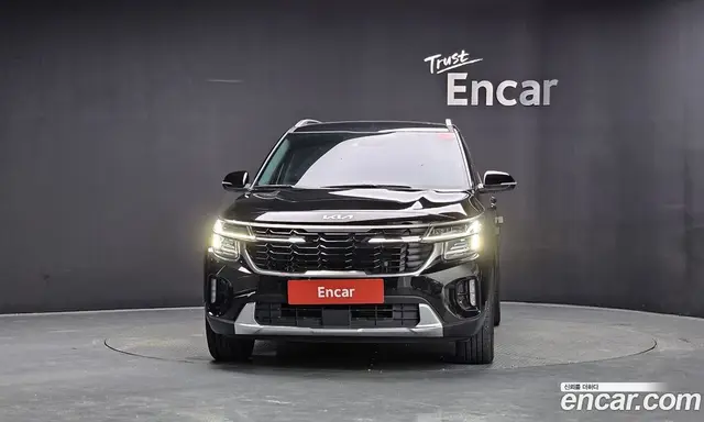 Kia Seltos 2023 1.6 автомат (гидро), миниатюра 3