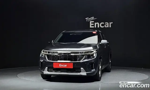 Kia Seltos 2024 2.0 автомат (гидро), миниатюра 3