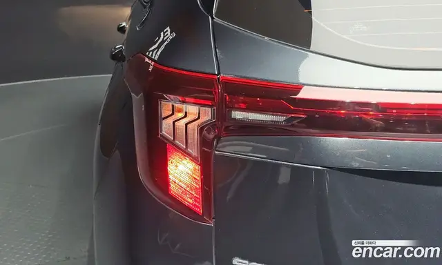 Kia Seltos 2024 2.0 автомат (гидро), миниатюра 9
