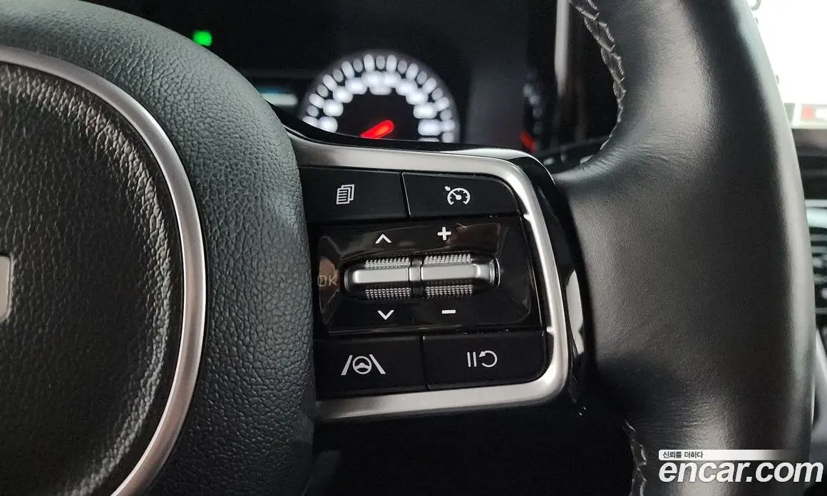 Kia Sorento 2023 2.5 автомат (гидро), фото 23