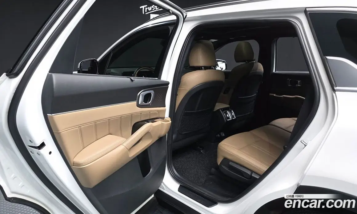 Kia Sorento 2024 1.6 автомат (гидро), фото 16