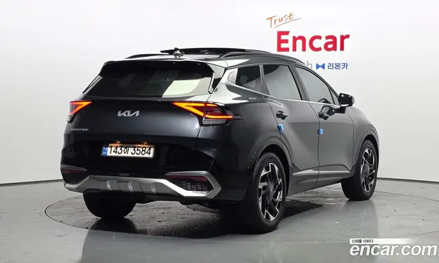 Kia Sportage 2022 2.0 автомат (гидро), миниатюра 2