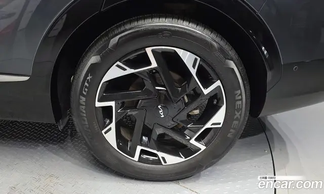 Kia Sportage 2022 2.0 автомат (гидро), миниатюра 7