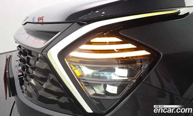 Kia Sportage 2022 2.0 автомат (гидро), миниатюра 8
