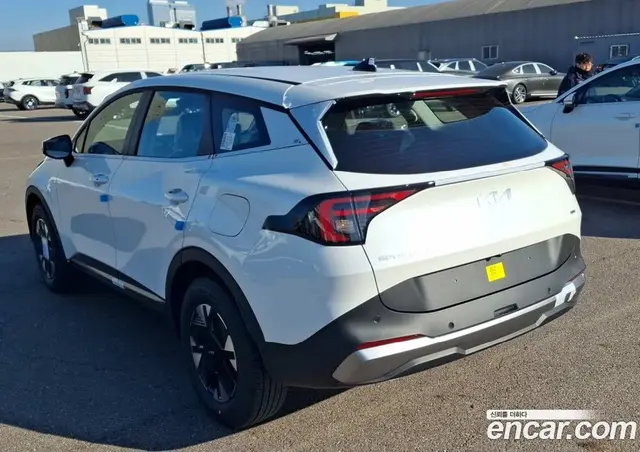 Kia Sportage 2026 1.6 автомат (гидро), миниатюра 5