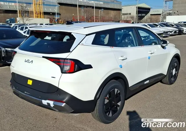 Kia Sportage 2026 1.6 автомат (гидро), миниатюра 8