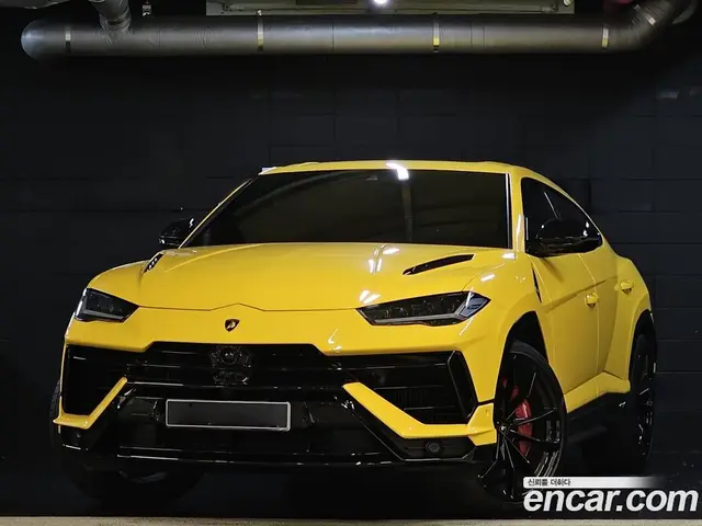 Lamborghini Urus, 2024, 6 800 км