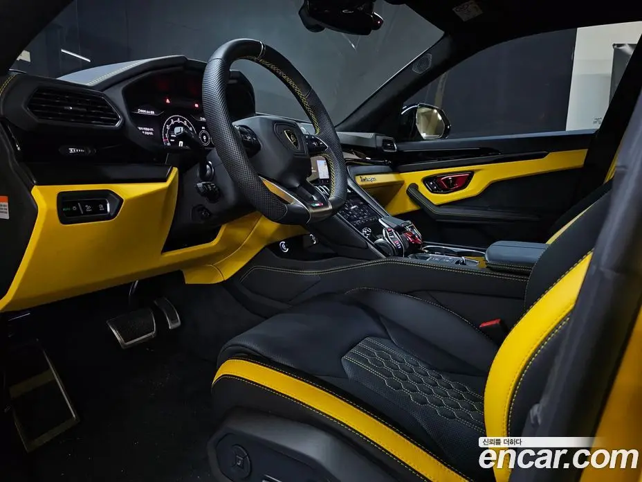Lamborghini Urus 2024 4.0 автомат (гидро), фото 8