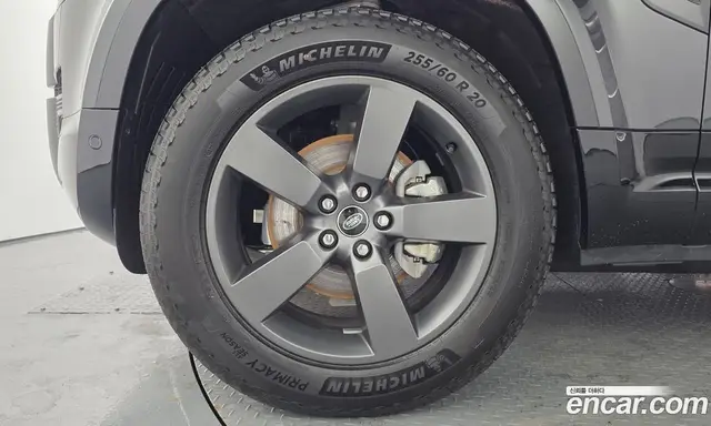 Land Rover Defender 2025 2.0 автомат (гидро), миниатюра 8