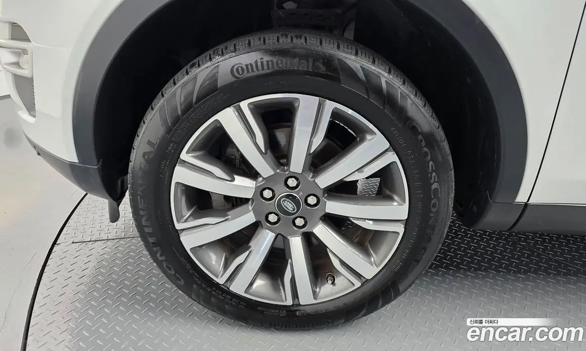 Land Rover Discovery Sport 2016 2.0 автомат (гидро), фото 5