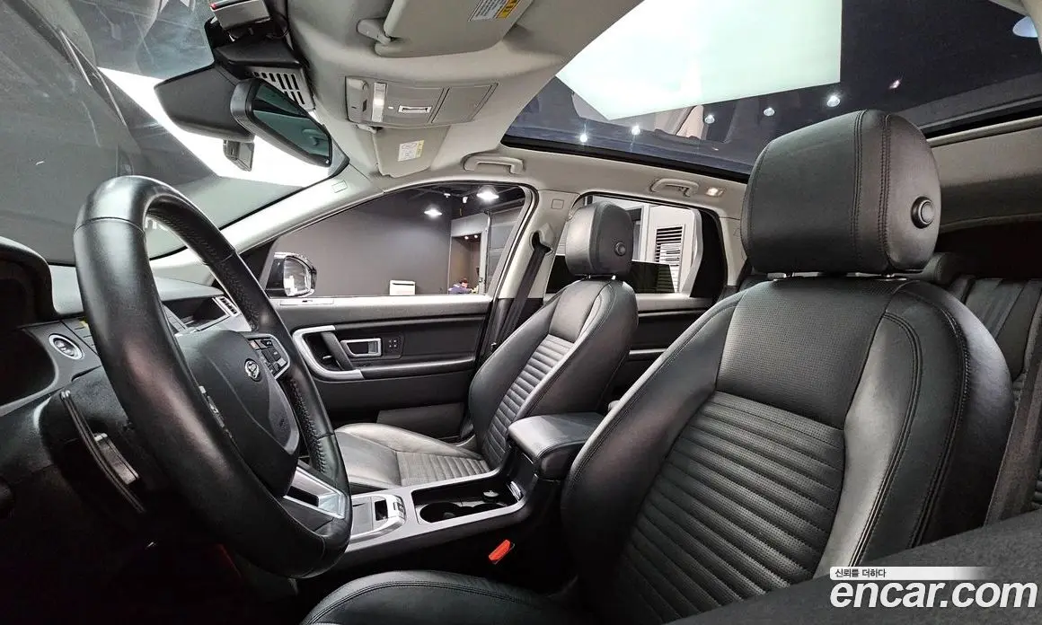 Land Rover Discovery Sport 2017 2.0 автомат (гидро), фото 20 Land Rover Discovery Sport 2017 2.0 автомат (гидро), фото 20