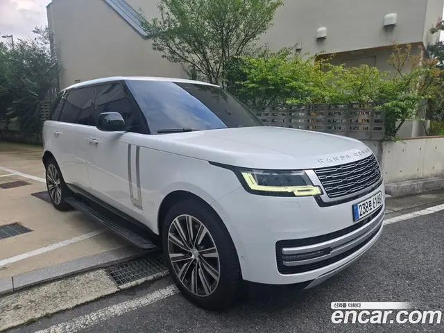 Land Rover Range Rover 2024 4.4 автомат (гидро), миниатюра 3