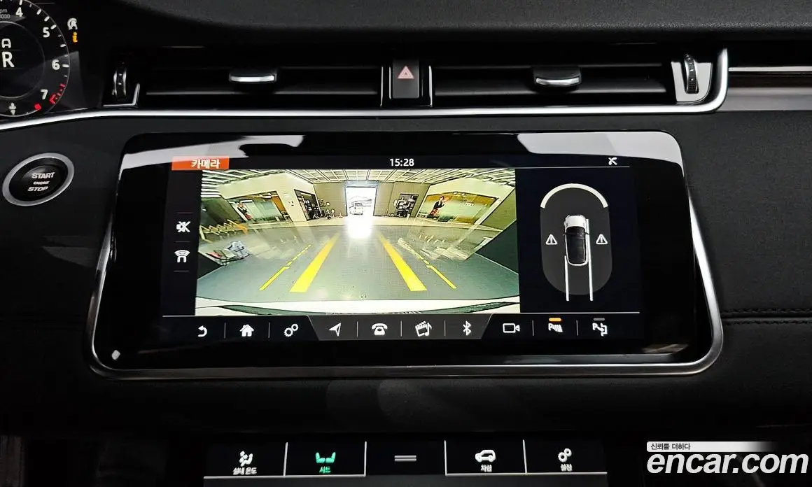 Land Rover Range Rover Evoque 2020 2.0 автомат (гидро), фото 19