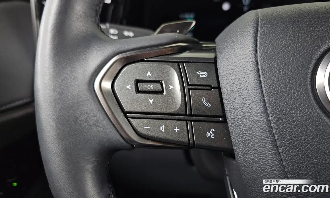 Lexus LM 2024 2.4 автомат (гидро), фото 34