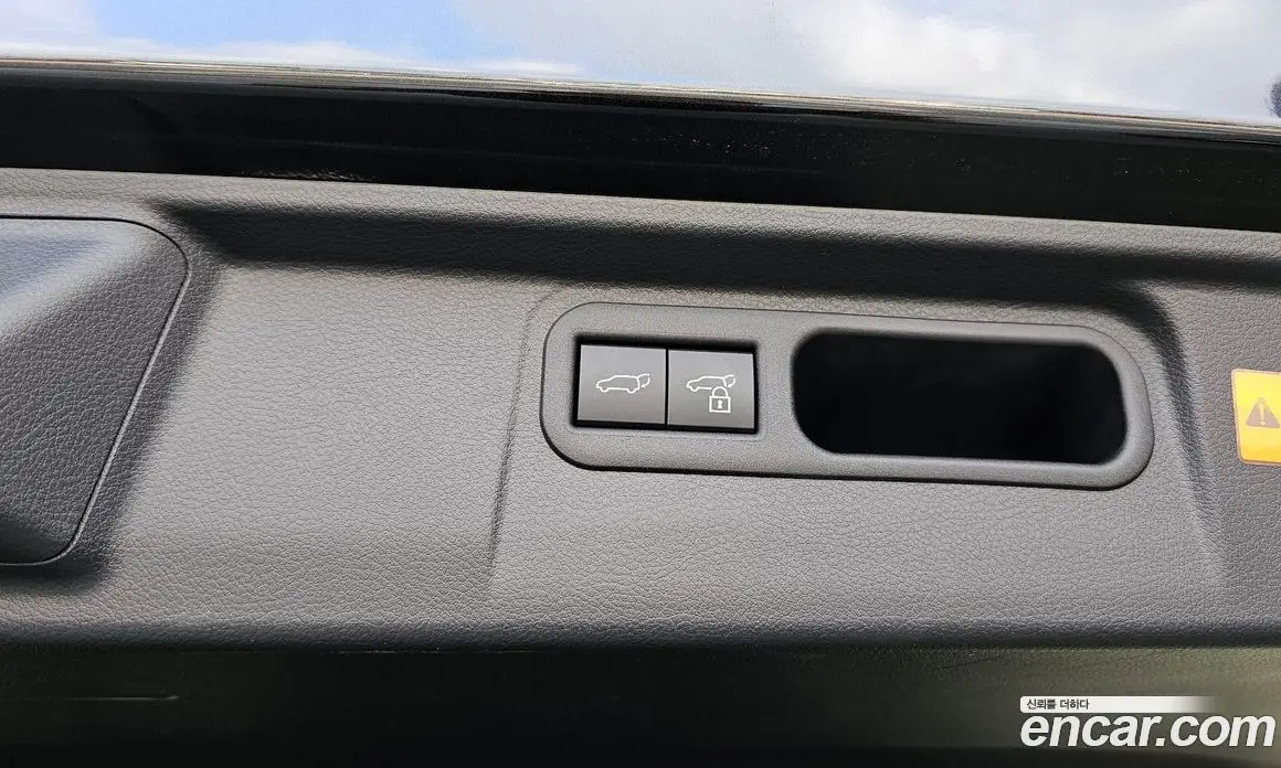 Lexus LM 2024 2.4 автомат (гидро), фото 35