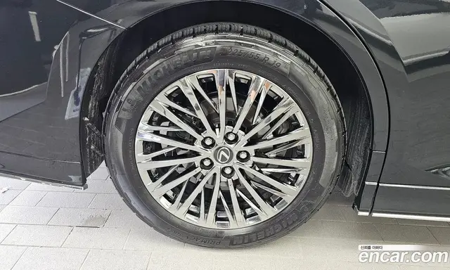 Lexus LM 2024 2.4 автомат (гидро), миниатюра 5