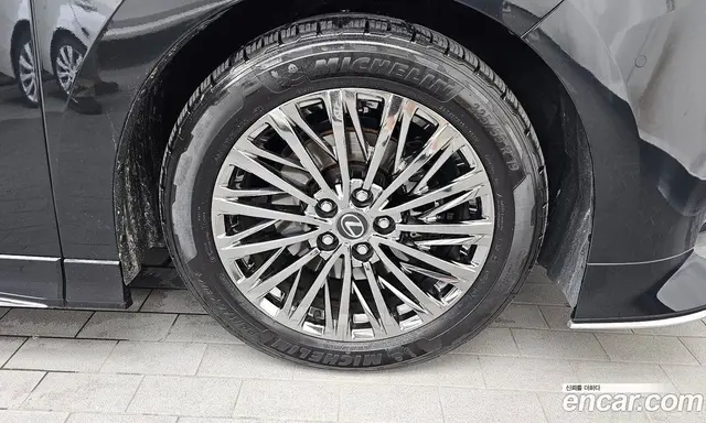 Lexus LM 2024 2.4 автомат (гидро), миниатюра 7