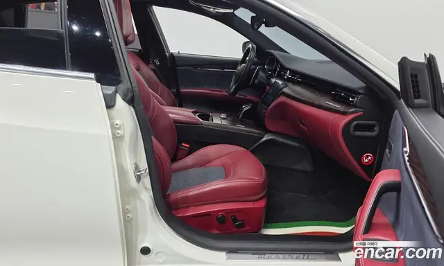 Maserati Quattroporte 2019 3.0 автомат (гидро), миниатюра 11
