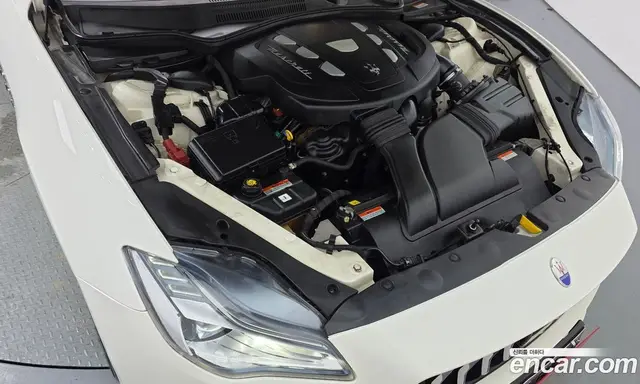Maserati Quattroporte 2019 3.0 автомат (гидро), миниатюра 6