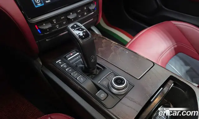 Maserati Quattroporte 2019 3.0 автомат (гидро), миниатюра 9