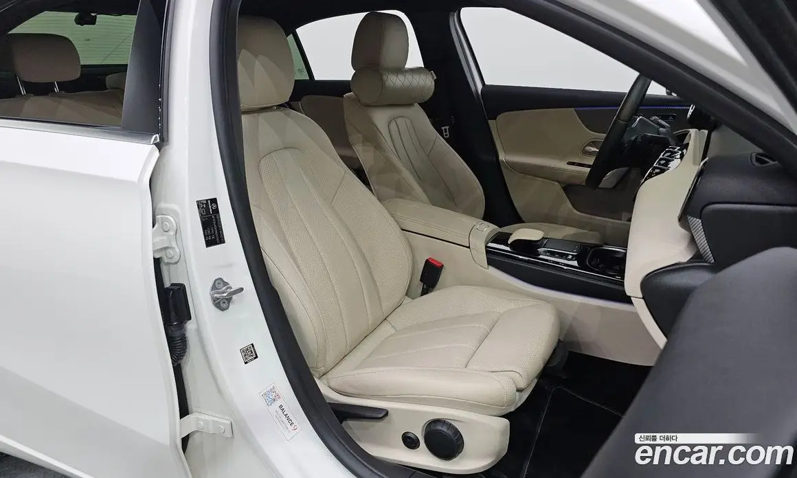 Mercedes-Benz A-Class 2021 2.0 автомат (гидро), фото 18