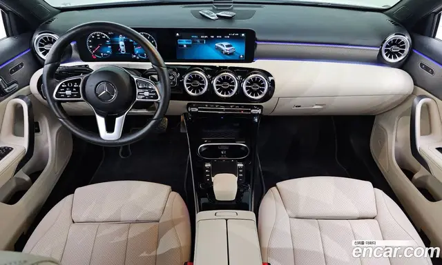 Mercedes-Benz A-Class 2021 2.0 автомат (гидро), миниатюра 10