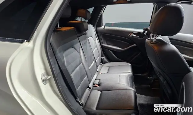Mercedes-Benz B-Class 2015 2.1 автомат (гидро), миниатюра 11