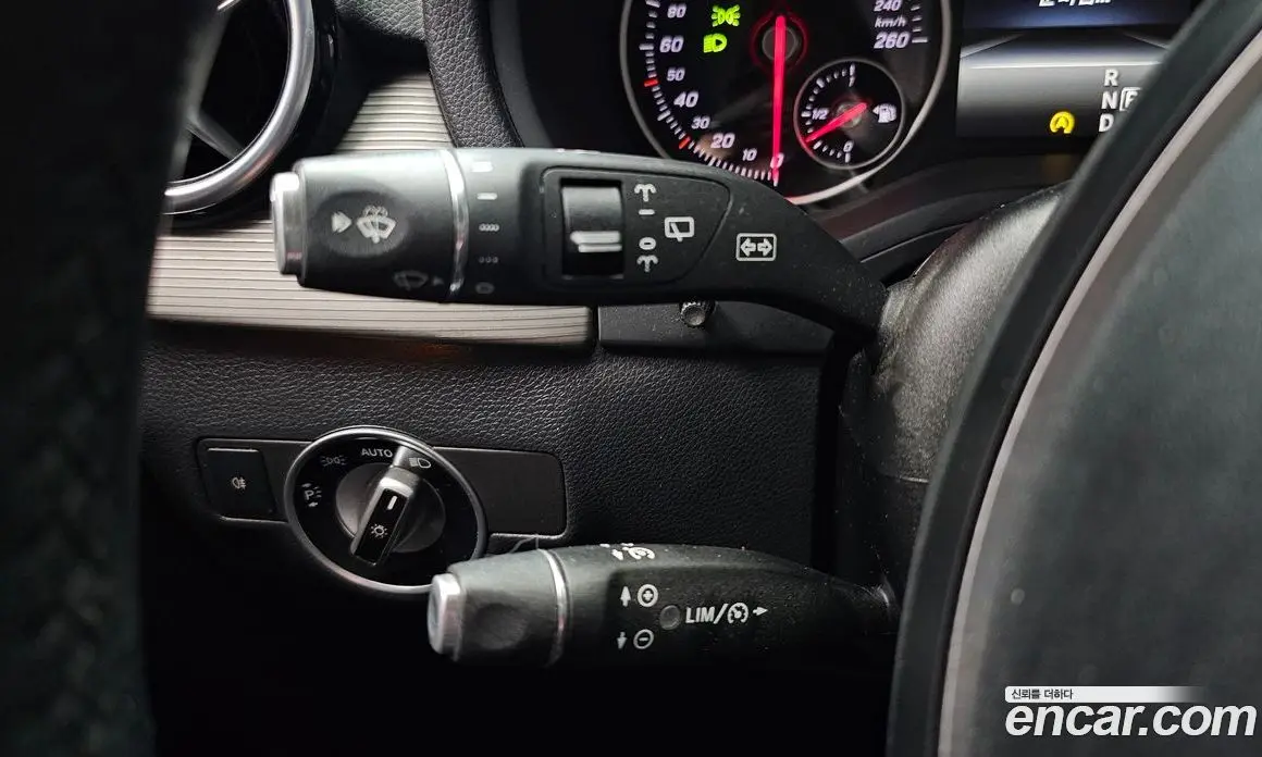 Mercedes-Benz B-Class 2015 2.1 автомат (гидро), фото 18