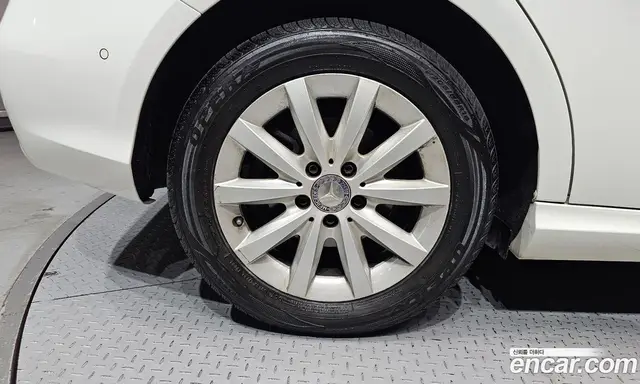 Mercedes-Benz B-Class 2015 2.1 автомат (гидро), миниатюра 5