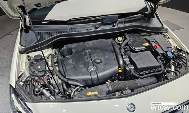 Mercedes-Benz B-Class 2015 2.1 автомат (гидро), миниатюра 6