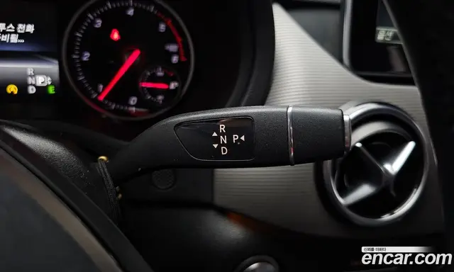 Mercedes-Benz B-Class 2015 2.1 автомат (гидро), миниатюра 9