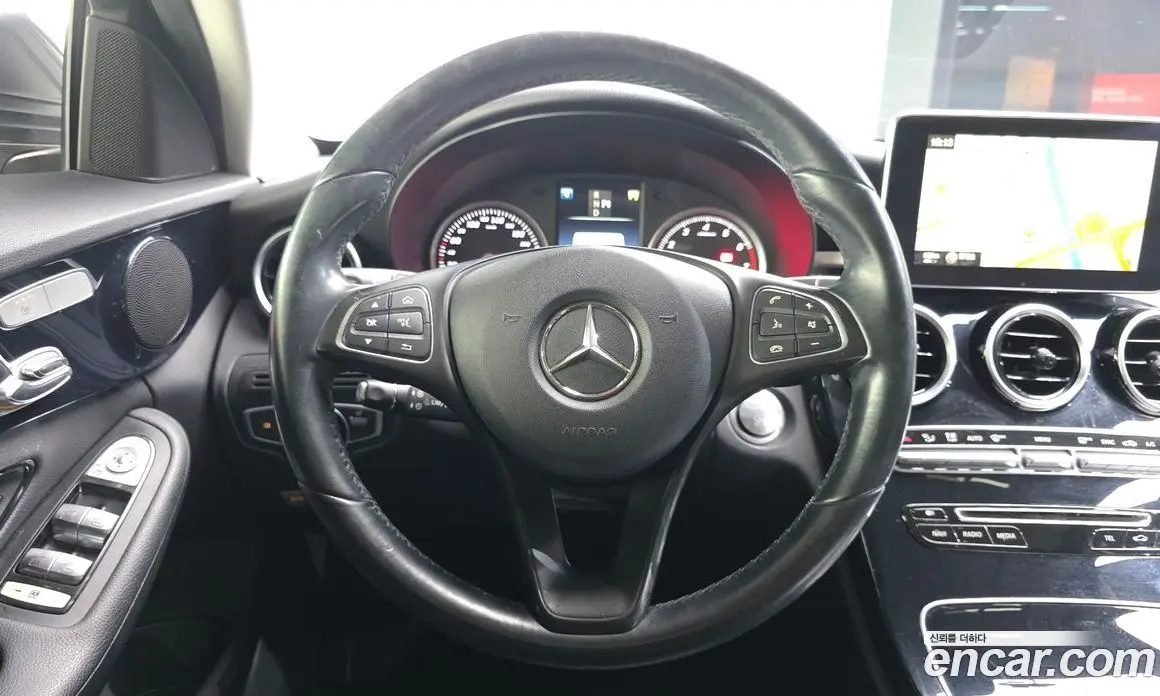 Mercedes-Benz C-Class 2015 2.0 автомат (гидро), фото 13